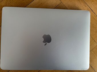 MacBook Air 13", Apple M1 8jádrové CPU, 7jádrové GPU, 8GB, - 5