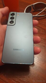 prodám galaxy S22 ,8gb ram ,128 interní paměť. - 5