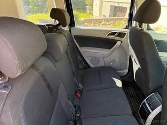 Prodám Škoda Yeti havarované - 5