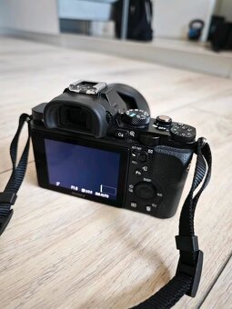 Sony Alpha A7R - 5