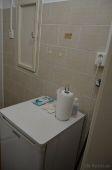 Pronájem samostatné kanceláře 28. pluku Praha 10 Vršovice - 5