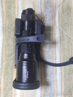 Taktická LED svítilna Fenix TK25 IR - 5