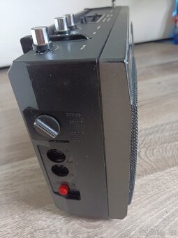 SKR 701 veb Štern rádio gdr radiomagnetofon retro - 5