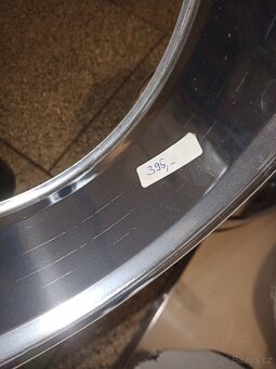 PRODÁM OCHRANU KOMÍNA NA STŘECHU - 5