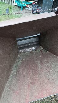 Štěpkovač, drtič větví, špalíčkovač za traktor - 5