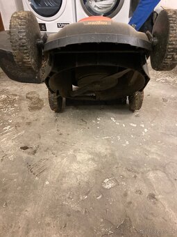 Elektrická sekačka na trávu - 5