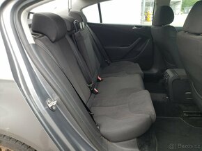 VW Passat B6 sedan 2.0TDI 103KW BMP JLU LA7T r.v. 2007 - 5