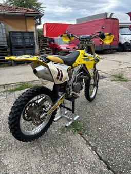 Suzuki RMZ 450 - 5