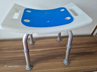 Hliníková nastavitelná sprchová stolička - 5