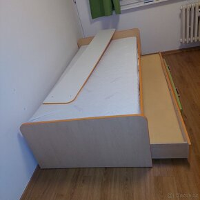 Postel s úložným prostorem - 5