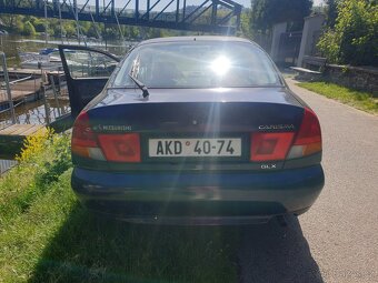 Mitsubishi Carisma 1.6 rok 1997 - 5