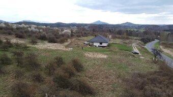 Stavební pozemek 2002m2- Svojkov , Česká Lípa - 5