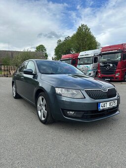 Škoda Octavia 3 2.0 110kw DSG - 5