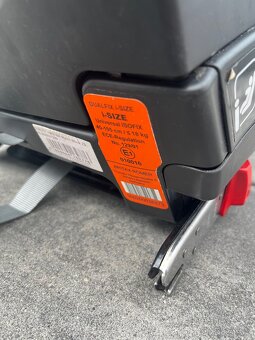 Britax Römer Dualfix i-Size (do 18 kg) - 5
