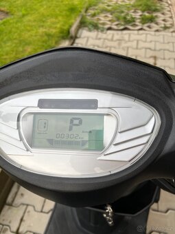 Elektro skútr RACCEWAY CITY 21 - 5