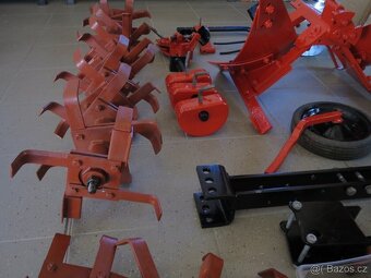 KOUPÍM použitý radiátor, - 5