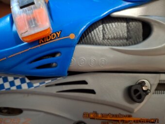 Dětské kolečkové brusle Worker, nastavitelná vel. 30-33 - 5