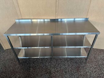 Nerezový stůl s lemem a 2 policemi - 5