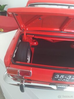 Lada 1/8 - 5