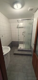 K pronájmu podkrovní byt 2+1 přímo v centru Velkého Meziříčí - 5