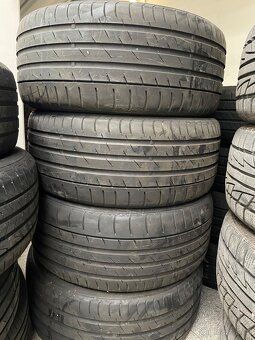 Pneu continental 245/40 R18 - 5