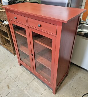 Velká komoda/vitrína IKEA Hemnes - 5