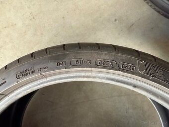prodám letní pneumatiky 235/35/20 MIchelin dva kusy - 5