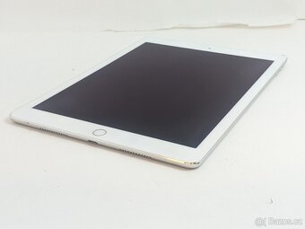 iPad Pro 9.7 (2016) 32gb, WIFI. Baterie 94%. Záruka 6 měsíců - 5