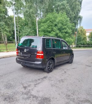 VOLKSWAGEN TOURAN 2.0TDI DSG---2006 - 5