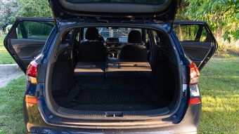 Hyundai i30 Kombi 1.4 T-GDI (140 koní) - manual - 5