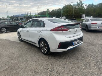 Hyundai Ioniq 2016 1.6 - 5