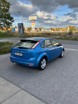 Ford Focus 1.6 benzín - 5