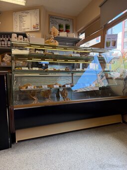 Vitrína do pekárny/kavárny chladící svítící - 5