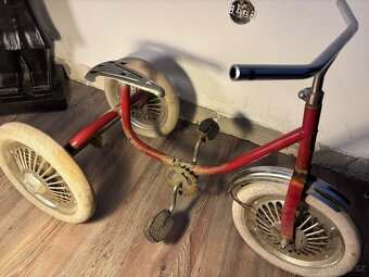 Staré věci z půdy - 5