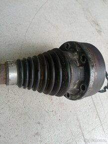 Levá kompletní poloosa - 5