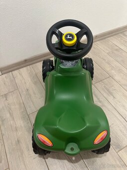 John Deere odrážedlo - 5