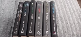 Prodám knížky od Sarah Flint - 5