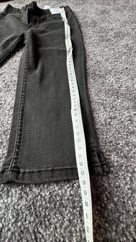 H&M džínové kraťasy černé 134 - 5