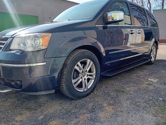 Chrysler Grand Voyager - 5