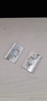 Závěsná vitrína - 5