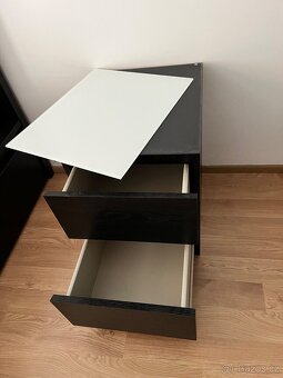 Manželská postel MALM 180x200, šuplíky a noční stolky - 5