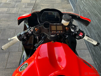 Yamaha YZF R1 r.v. 2019 - 5