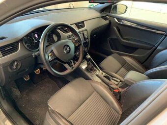 ŠKODA OCTAVIA RS 2.0 TSI 162kW CHALLENGE MANUÁL - 5
