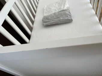 Dětská postýlka Sundvik + matrace Skönast a další - 5