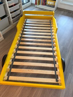 Dětská postel Benlemi, auto žluté, 80x180 cm - jako nová - 5