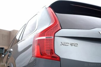 2018 Volvo XC90 T5 Momentum 5-Passenger AWD 2.0 - 5