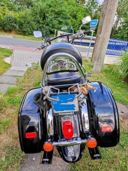KAWASAKI VN 1600 CLASSIC TOURER - 5