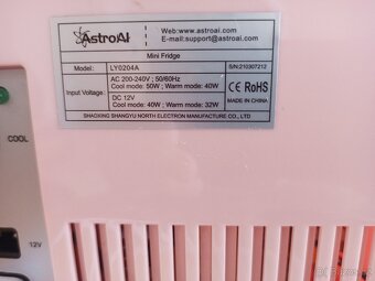 Přenosná mini lednička AstroAI - 5