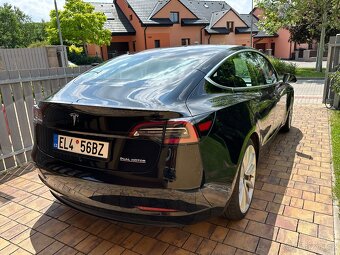 Tesla Model 3 Performance 2019 FSD, 0-100 za 3.4s - 5