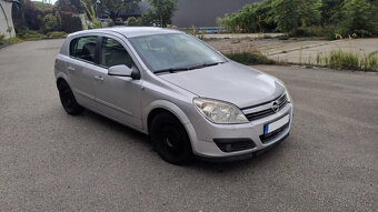 Opel Astra 1.9 CDTI - 5